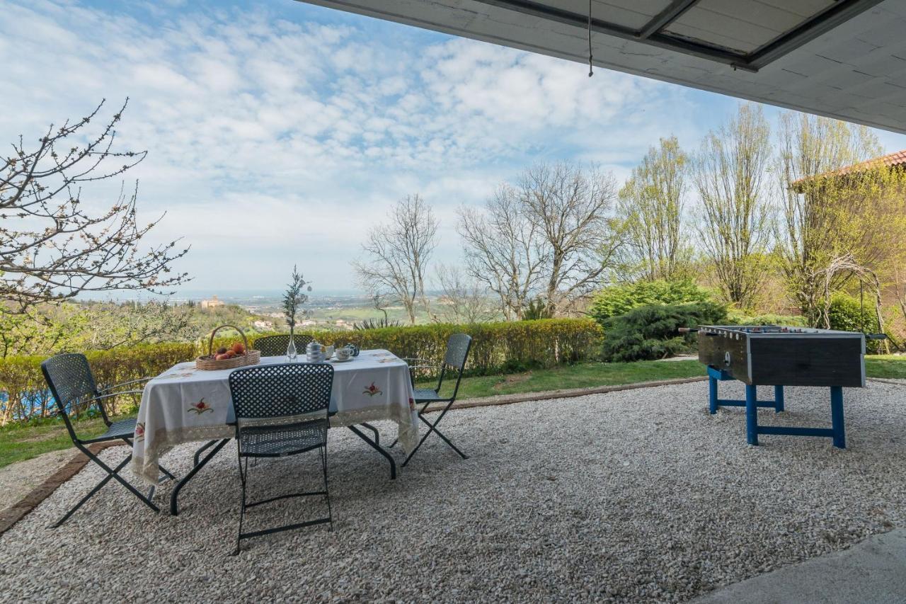 La Nocciola By Posarellivillas Cerreto Castello Exterior photo